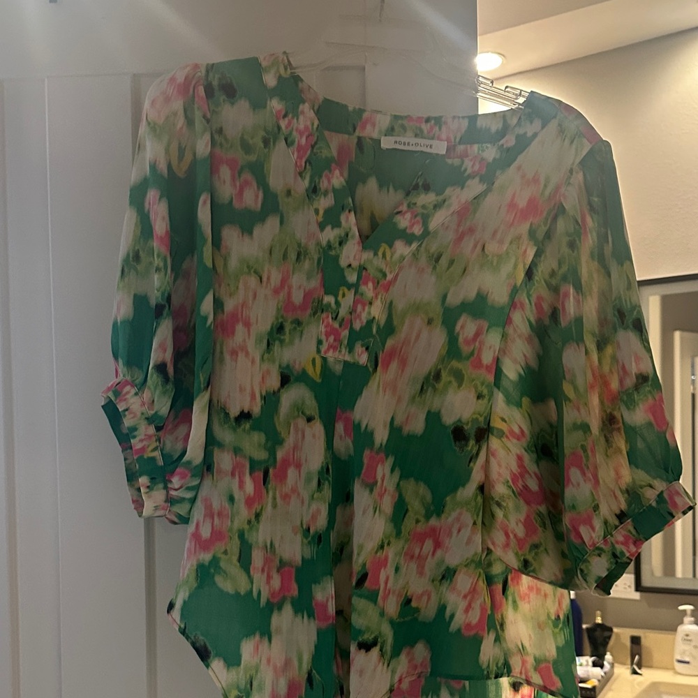 Rose & Olive Vibrant Green and Pink Blouse